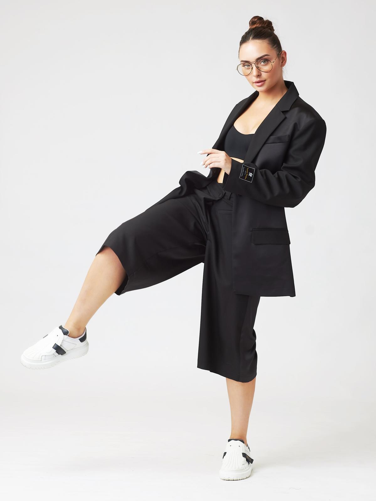 מכנס ברמודה