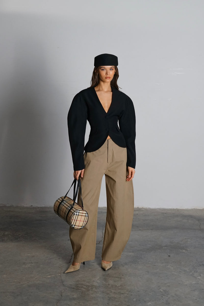 ג'קט אמיליה