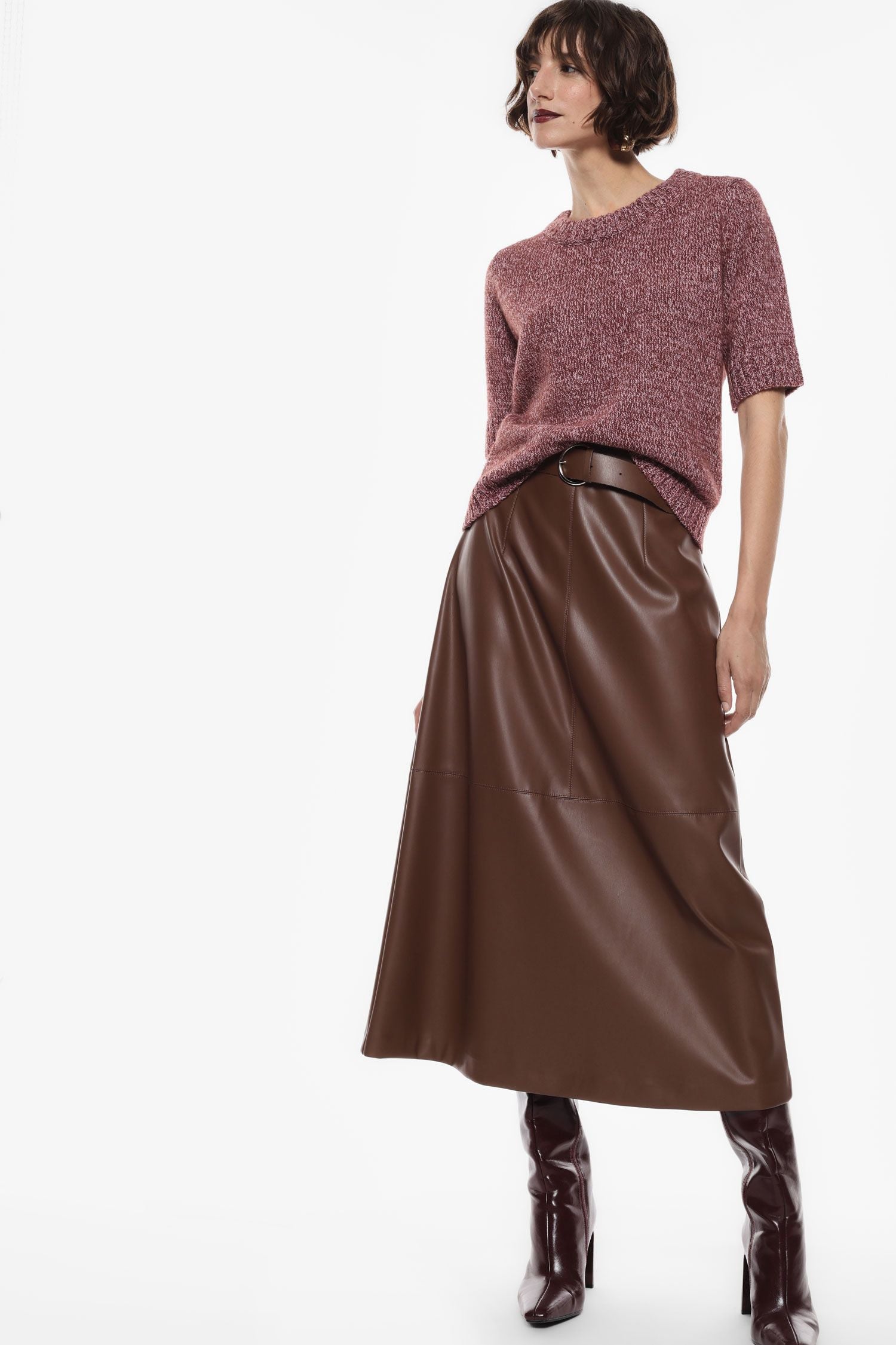 חצאית דמוי עור