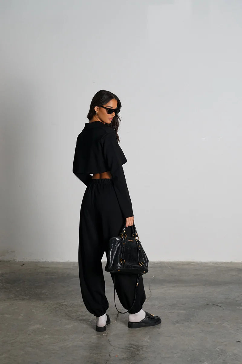 חליפת בלומה