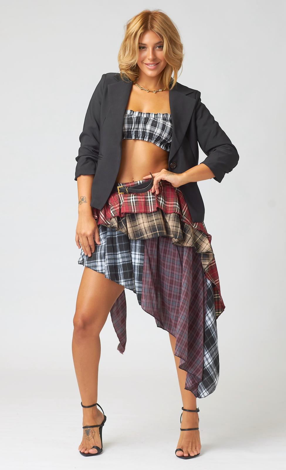 חצאית משבצות אי סימטרית