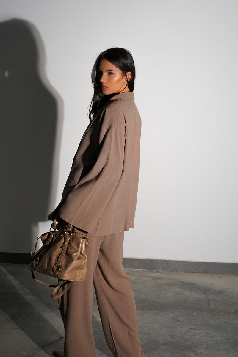 חליפת אריאן