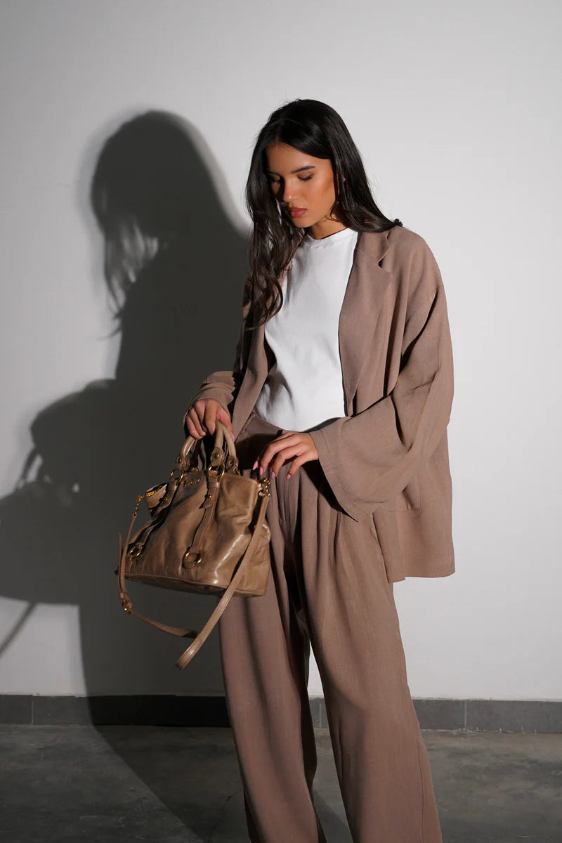 חליפת אריאן