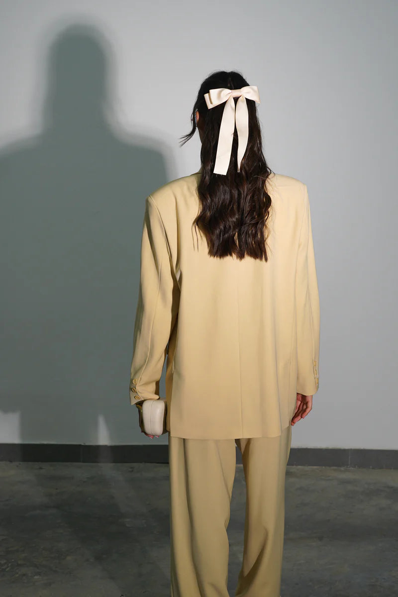 חליפת מיקלה-חמאה