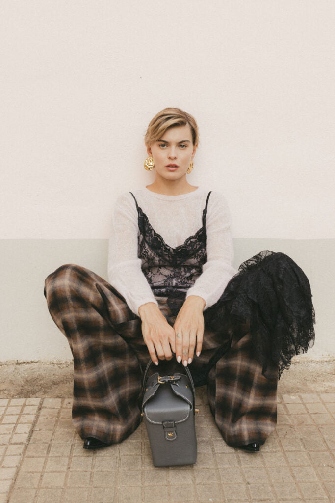 שמלה עליונית תחרה סולטיס