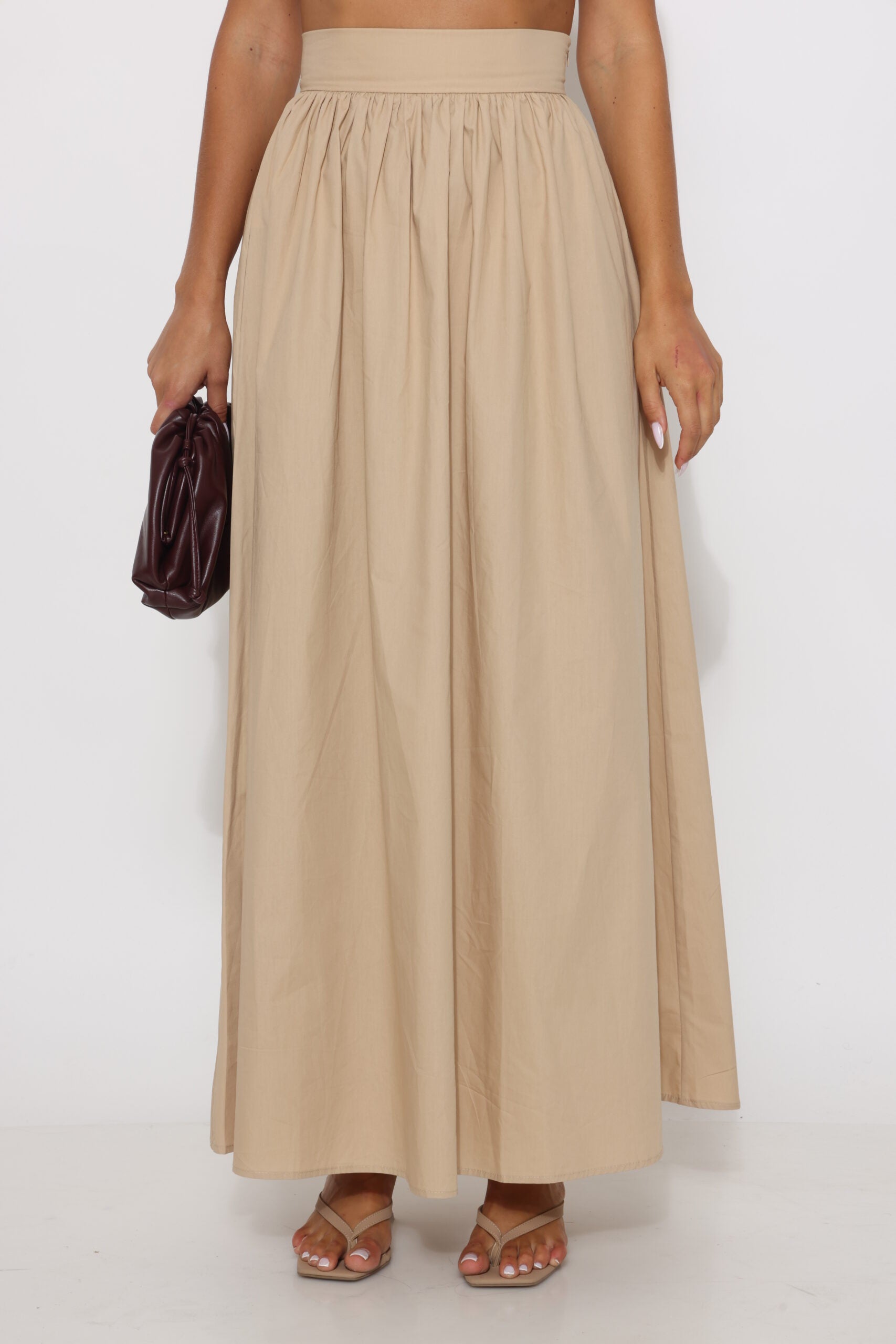 חליפת חצאית מקסי וטופ