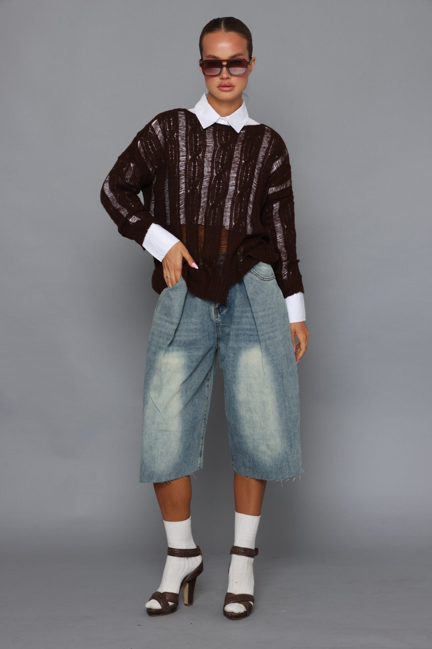 סריג צמות  חצי  שקוף