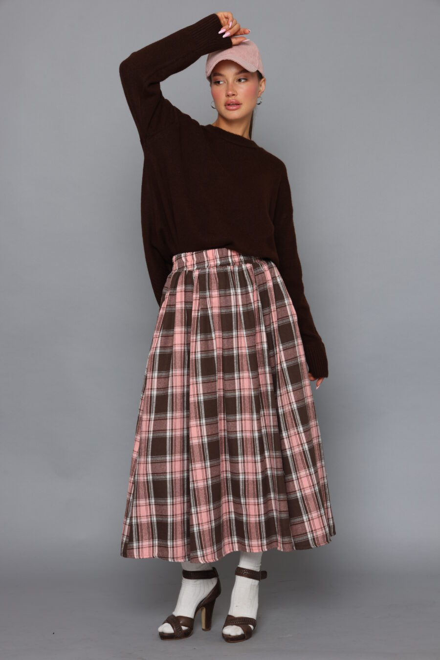 חצאית מידי משובצת