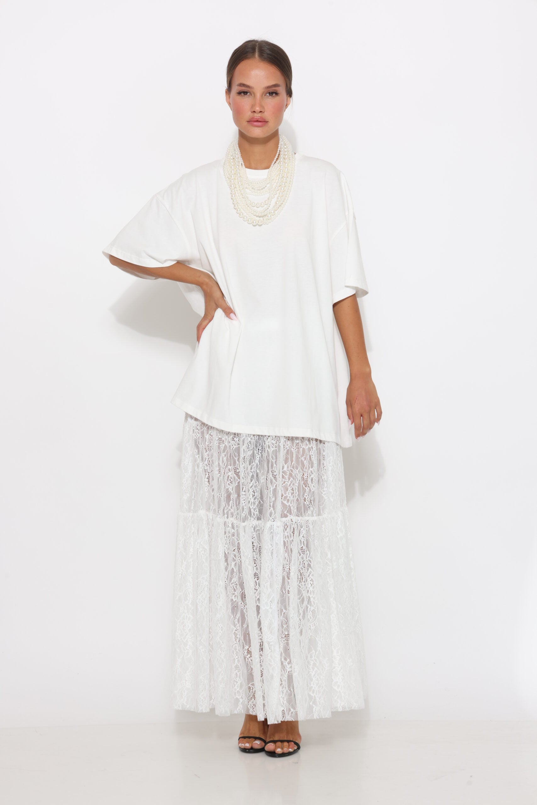 חצאית מקסי תחרה