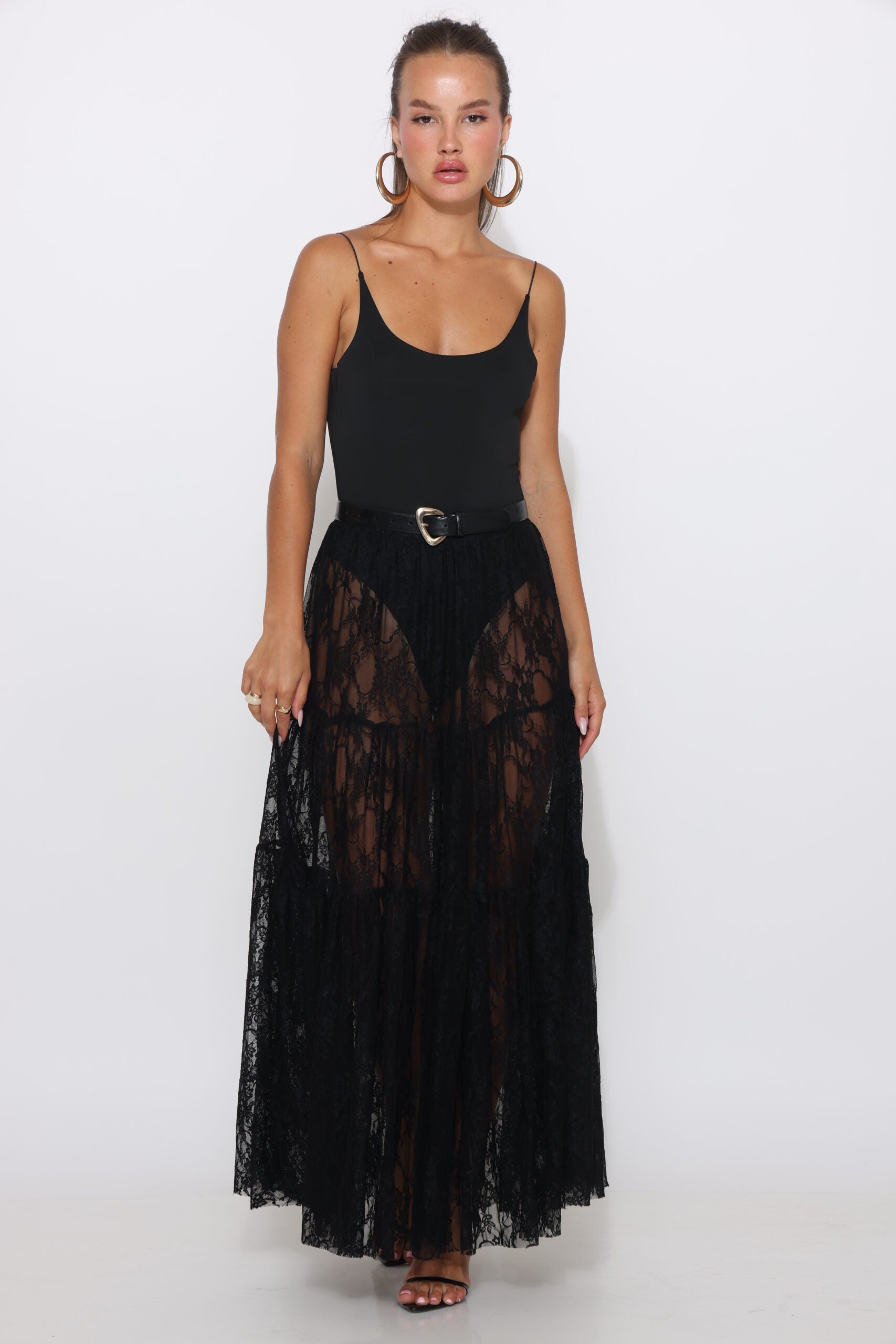 חצאית מקסי תחרה