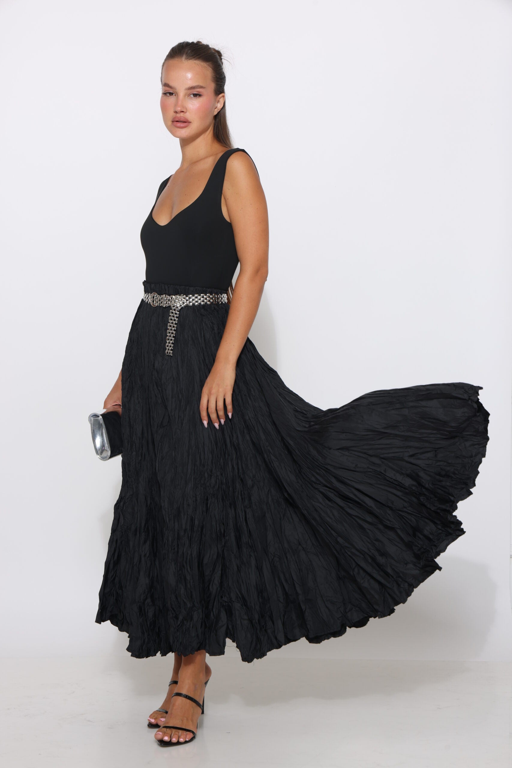 חצאית מידי קרפ