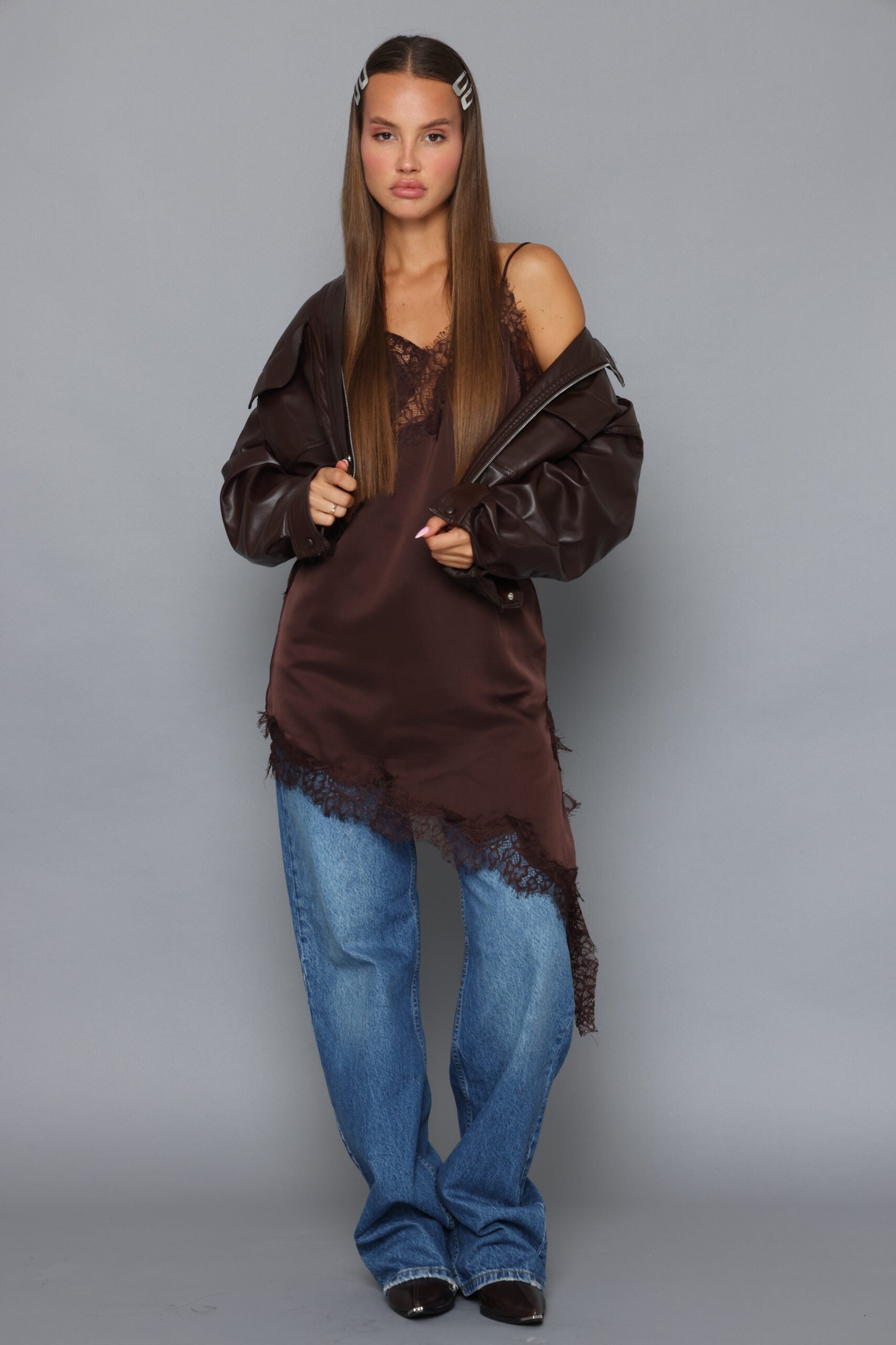 טוניקה סאטן תחרה