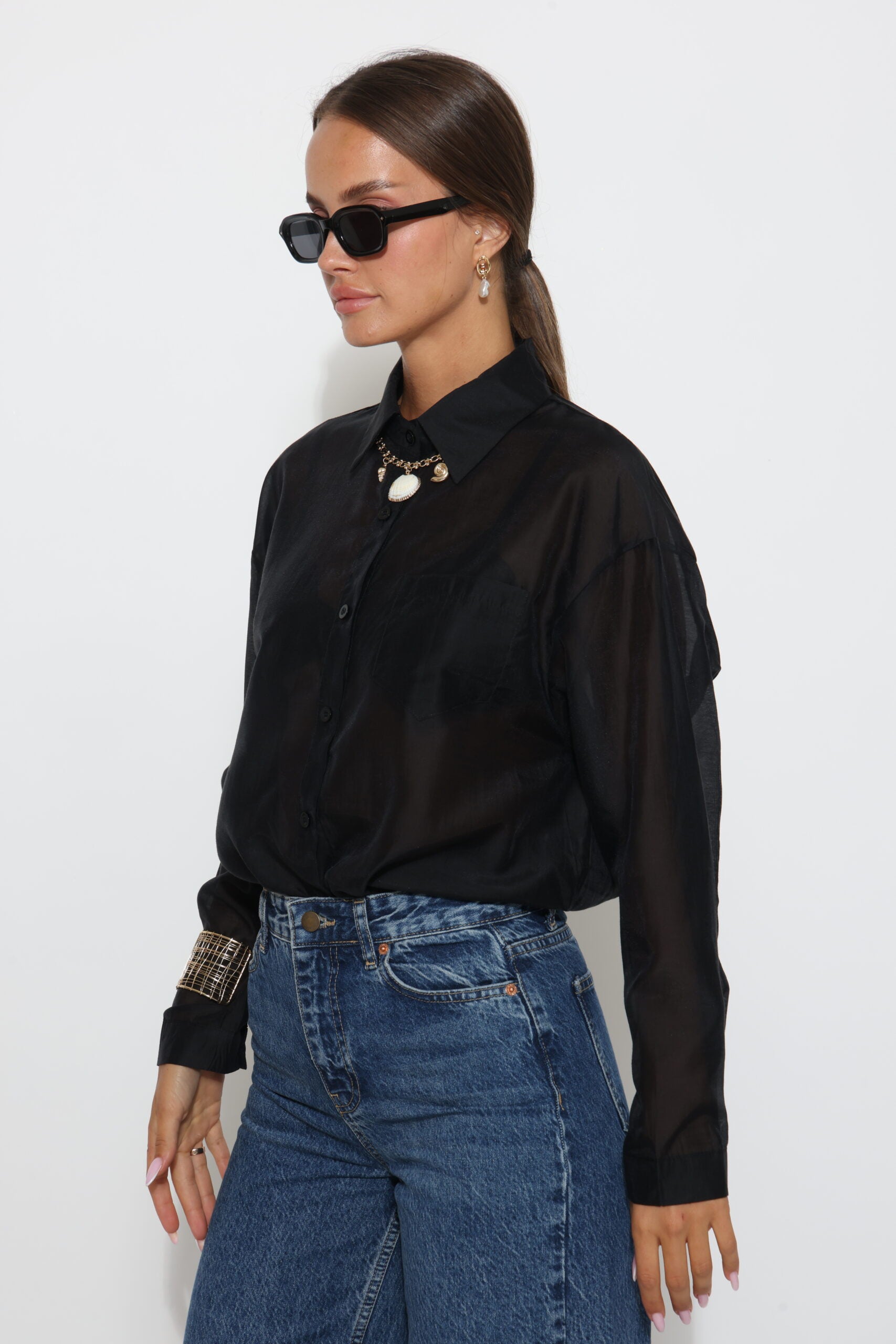 חולצה מכופתרת שקפקפה